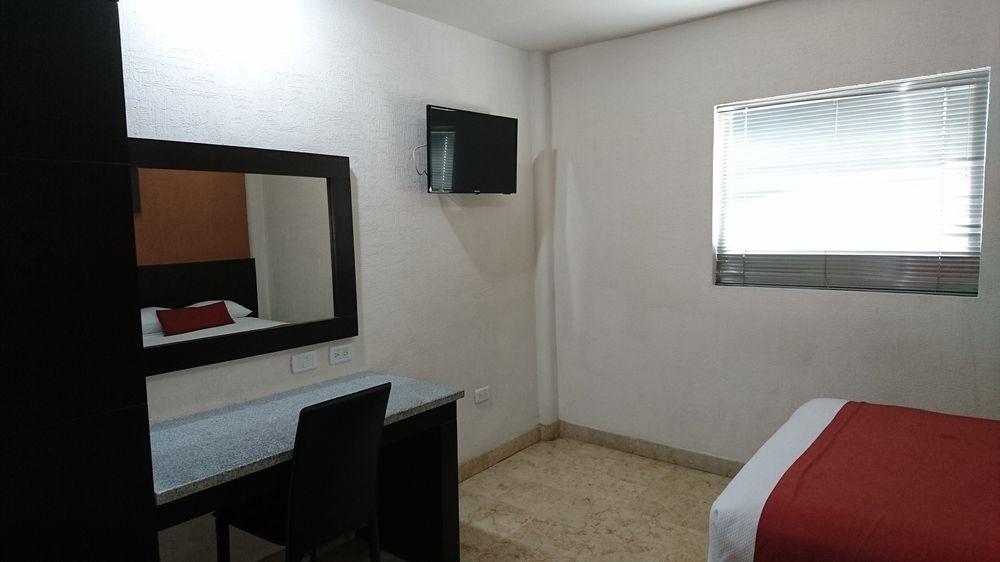 Homesuites Rotarismo Culiacán المظهر الخارجي الصورة